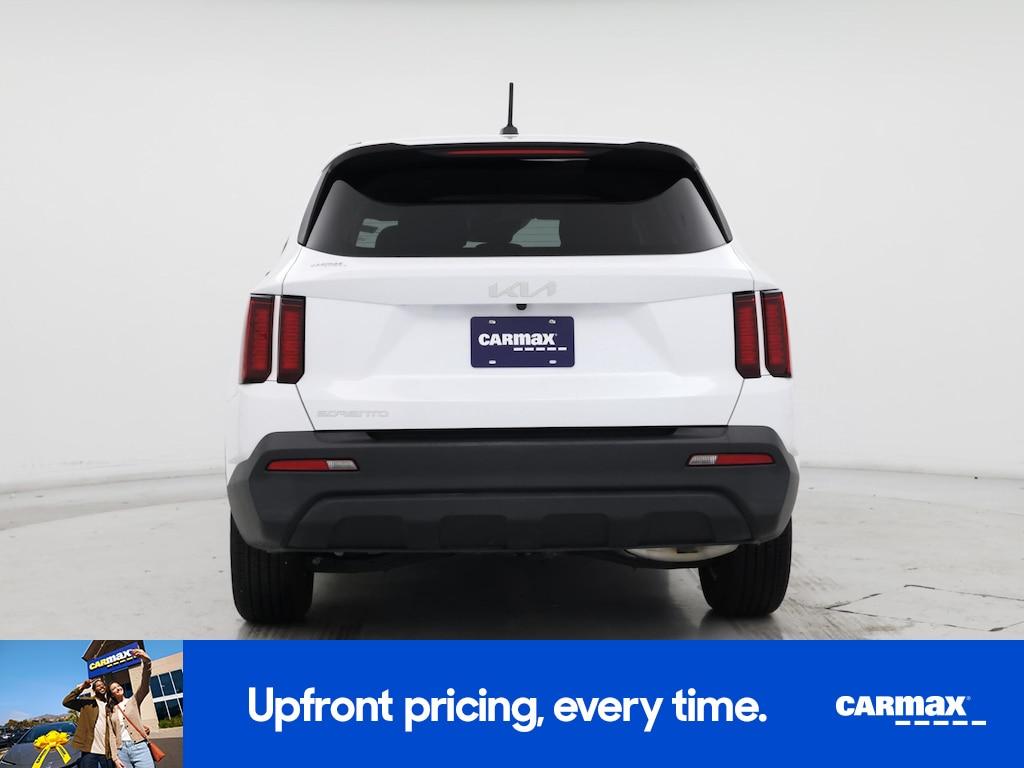 used 2023 Kia Sorento car, priced at $25,998