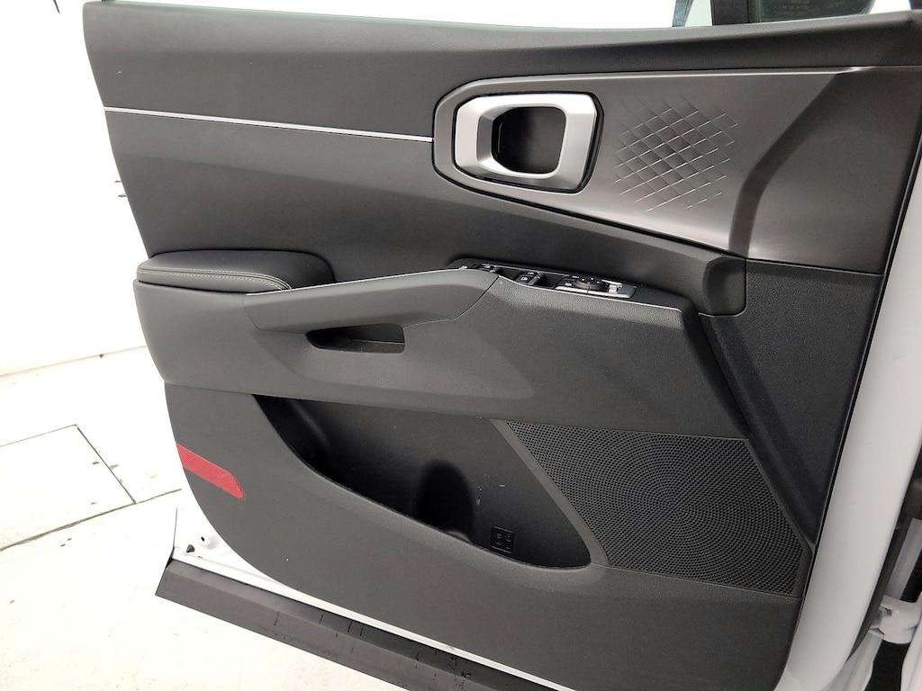 used 2023 Kia Sorento car, priced at $25,998