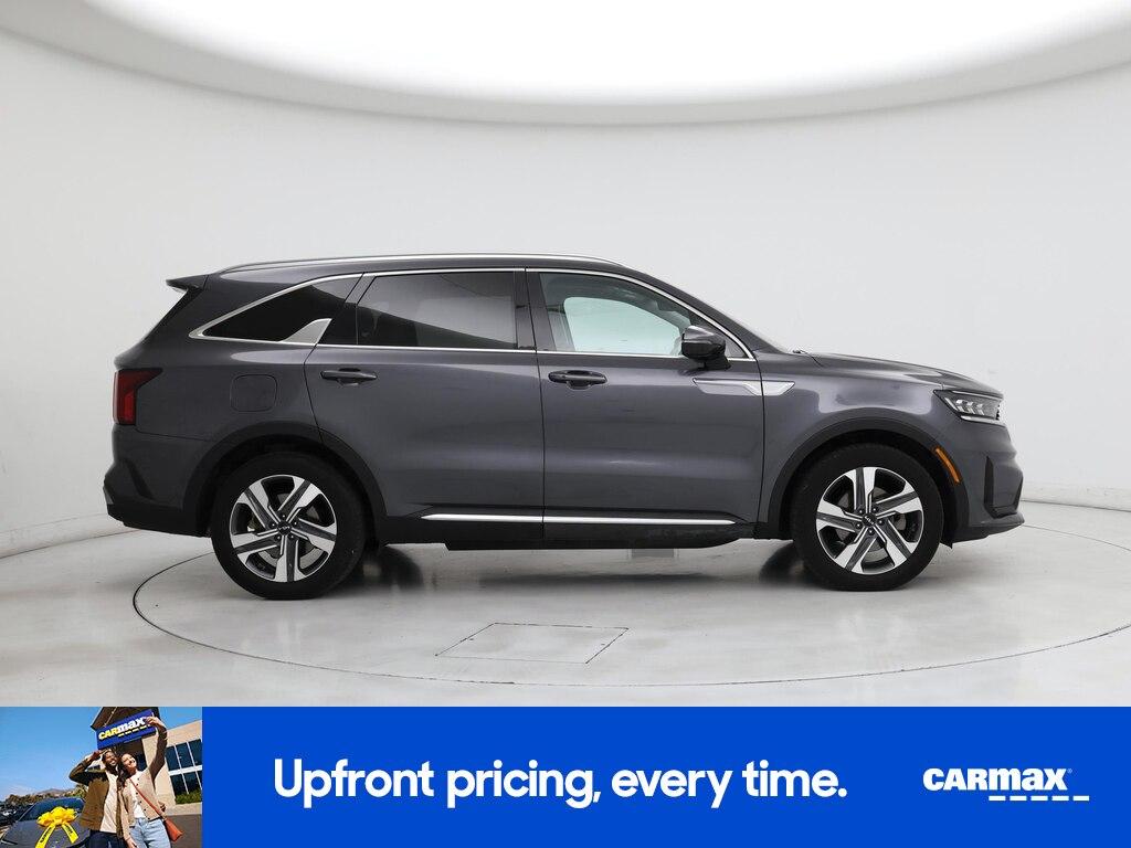 used 2023 Kia Sorento Plug-In Hybrid car, priced at $34,998