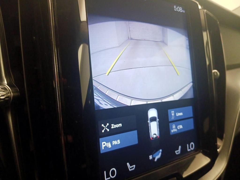 used 2020 Volvo XC60 car, priced at $23,998