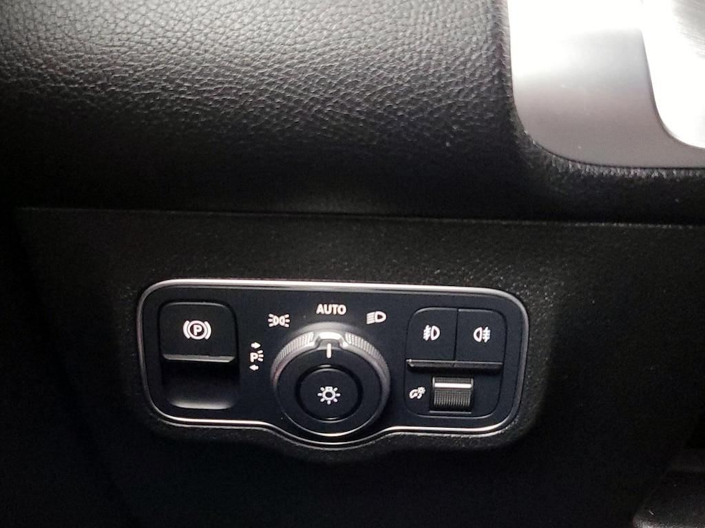 used 2022 Mercedes-Benz GLB 250 car, priced at $30,998