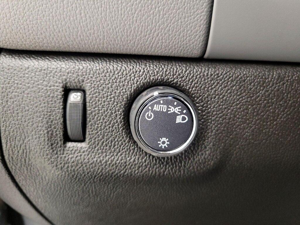 used 2022 Chevrolet Colorado car, priced at $26,998
