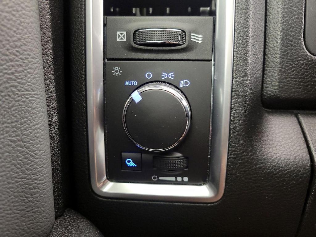 used 2021 Ram 1500 Classic car, priced at $32,998