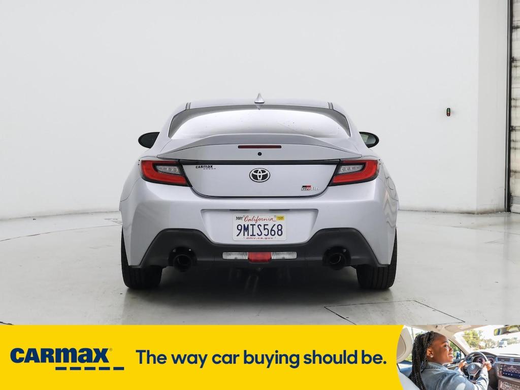 used 2024 Toyota GR86 car, priced at $32,998