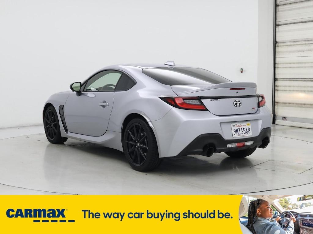 used 2024 Toyota GR86 car, priced at $32,998