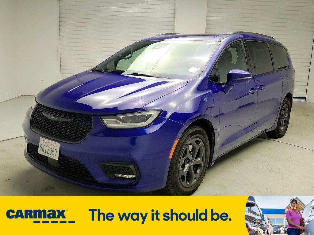 used 2021 Chrysler Pacifica Hybrid car, priced at $29,998