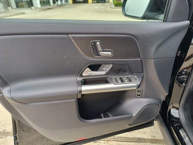 used 2025 Mercedes-Benz GLA 250 car, priced at $44,345