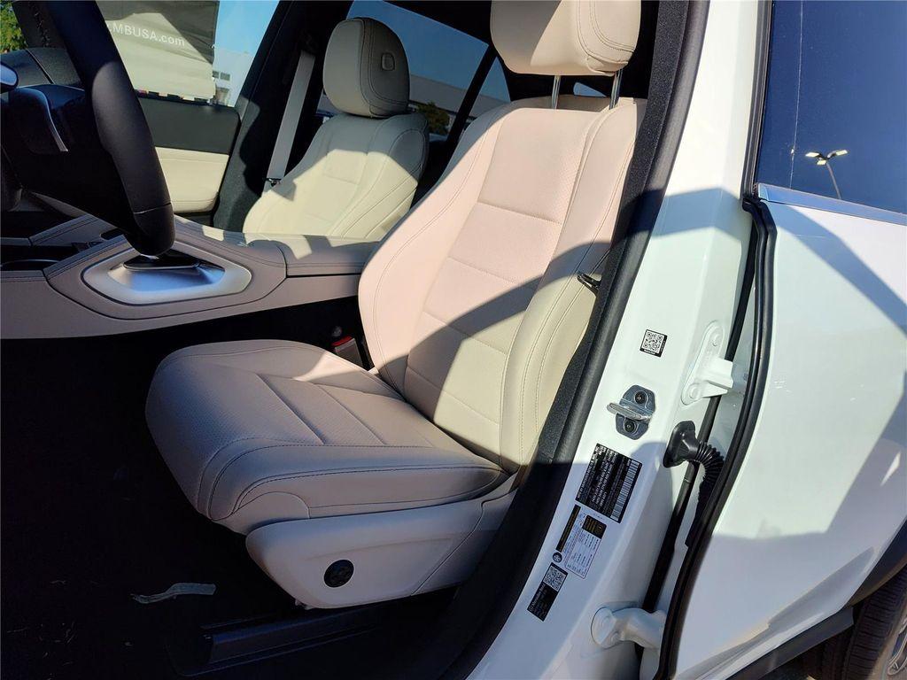 new 2026 Mercedes-Benz GLE 350 car, priced at $69,215