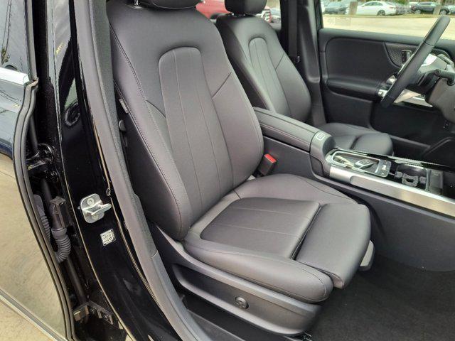 used 2024 Mercedes-Benz GLB 250 car, priced at $47,995