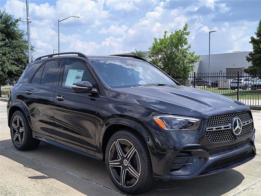 new 2025 Mercedes-Benz GLE 450 car, priced at $83,700