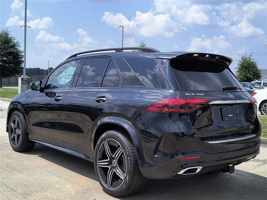 new 2025 Mercedes-Benz GLE 450 car, priced at $83,700