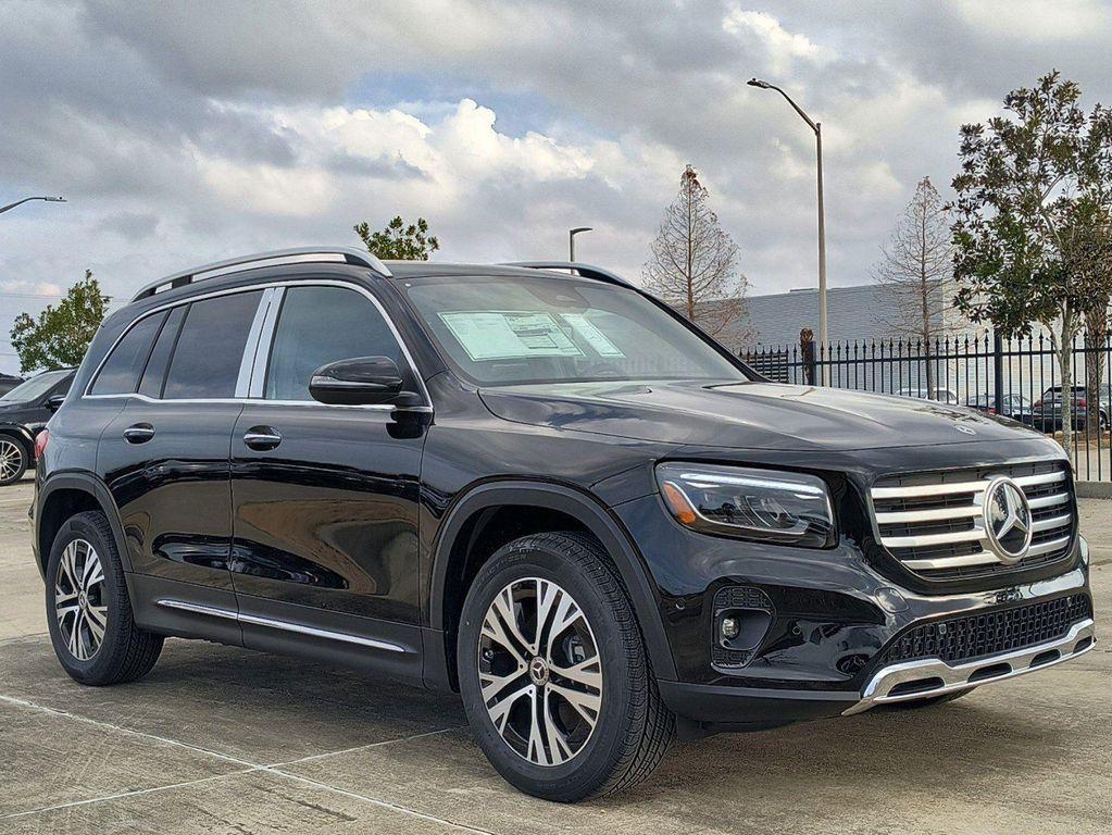 new 2025 Mercedes-Benz GLB 250 car, priced at $48,645