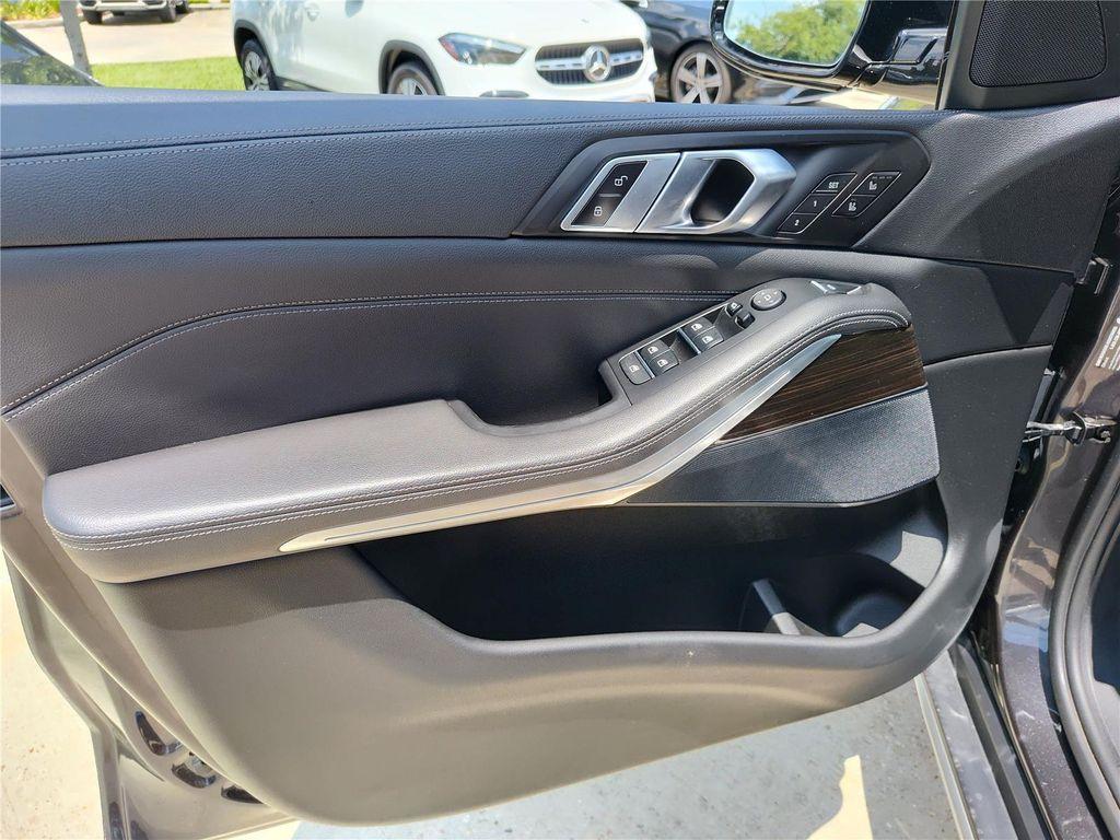 used 2021 BMW X5 M car, priced at $37,999