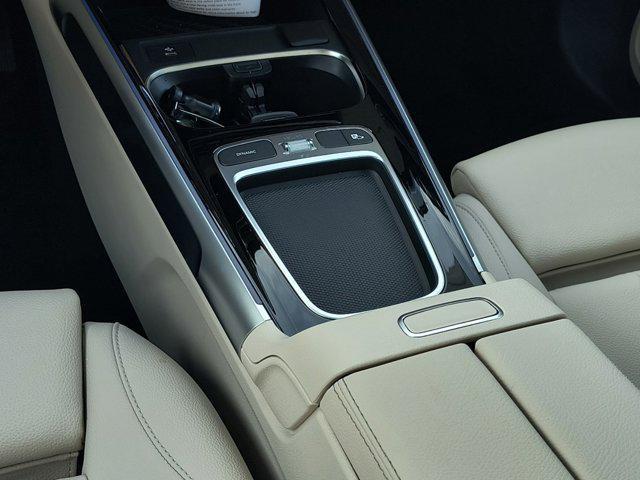 new 2025 Mercedes-Benz GLB 250 car, priced at $47,145