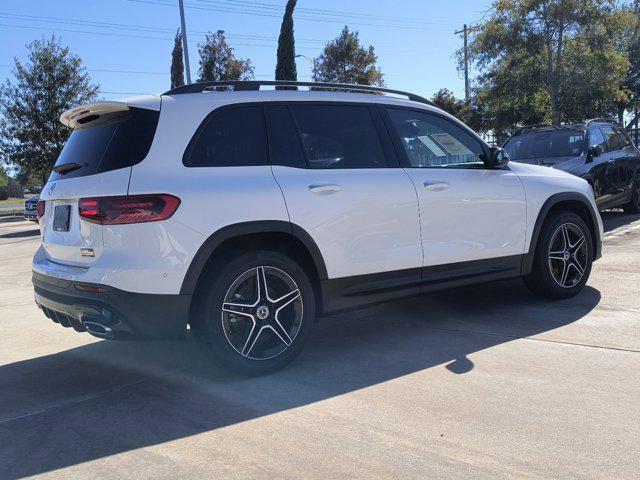 new 2025 Mercedes-Benz GLB 250 car, priced at $51,975