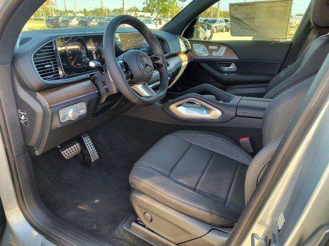 new 2025 Mercedes-Benz GLS 450 car, priced at $95,365