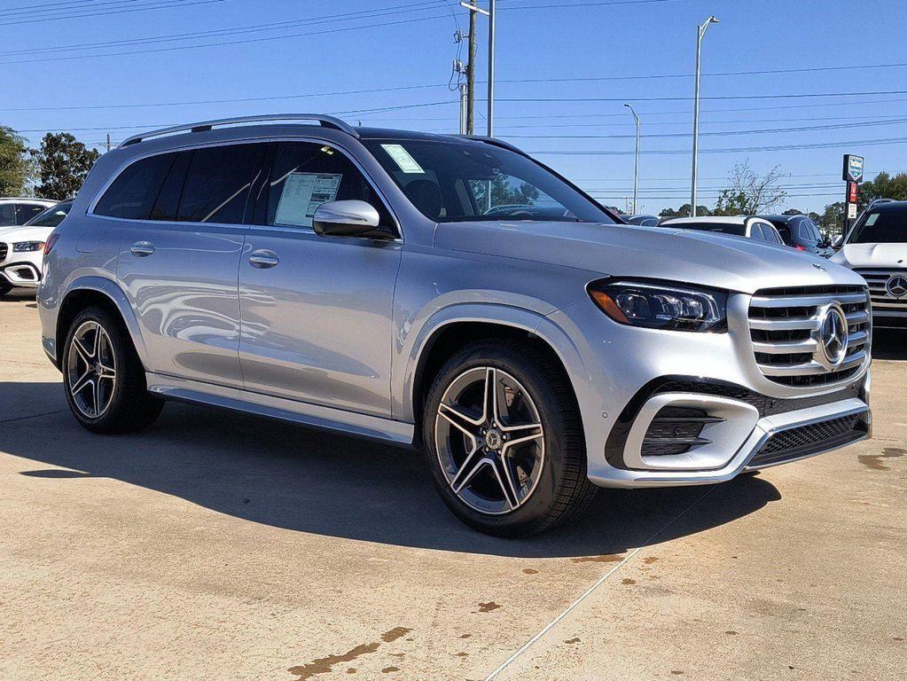 new 2025 Mercedes-Benz GLS 450 car, priced at $95,365
