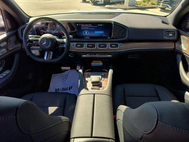 new 2025 Mercedes-Benz GLS 450 car, priced at $95,365
