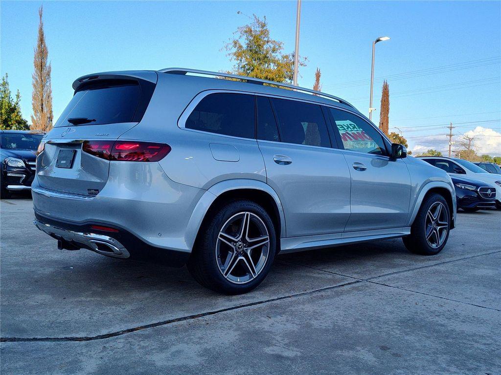 new 2025 Mercedes-Benz GLS 450 car, priced at $95,365