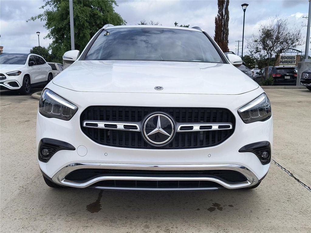 new 2025 Mercedes-Benz GLA 250 car, priced at $46,205