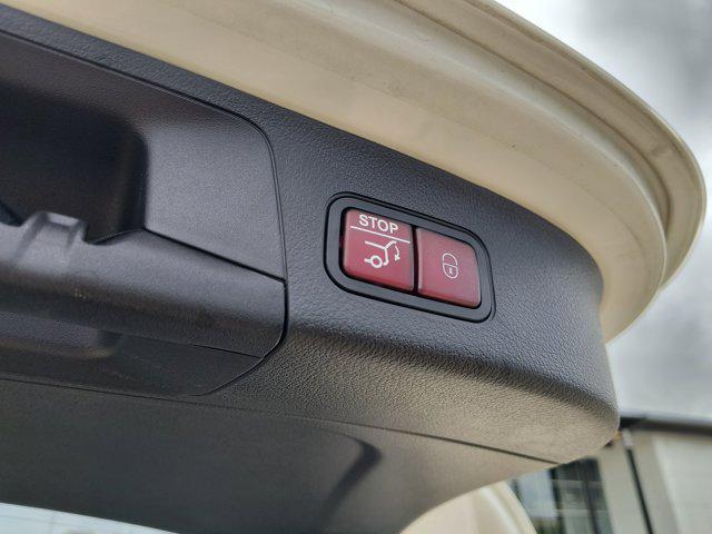 used 2025 Mercedes-Benz GLA 250 car, priced at $46,205