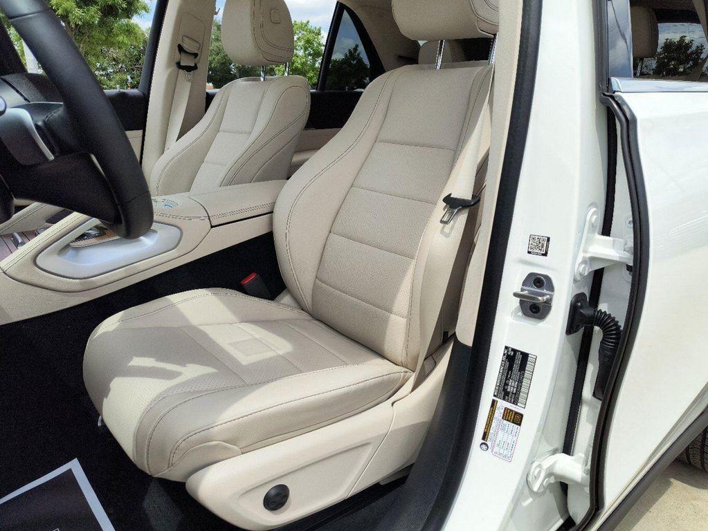 new 2024 Mercedes-Benz GLE 450 car, priced at $75,545