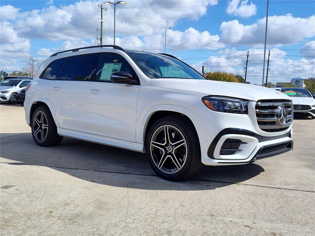 new 2025 Mercedes-Benz GLS 450 car, priced at $102,015