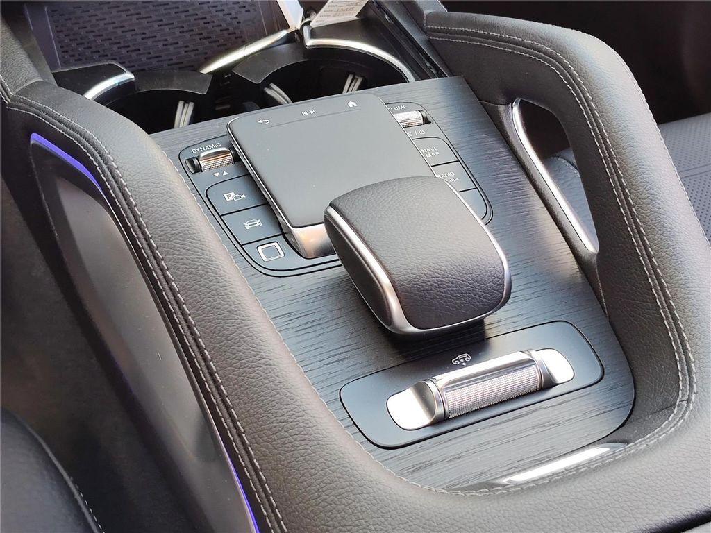 new 2025 Mercedes-Benz GLS 450 car, priced at $102,015