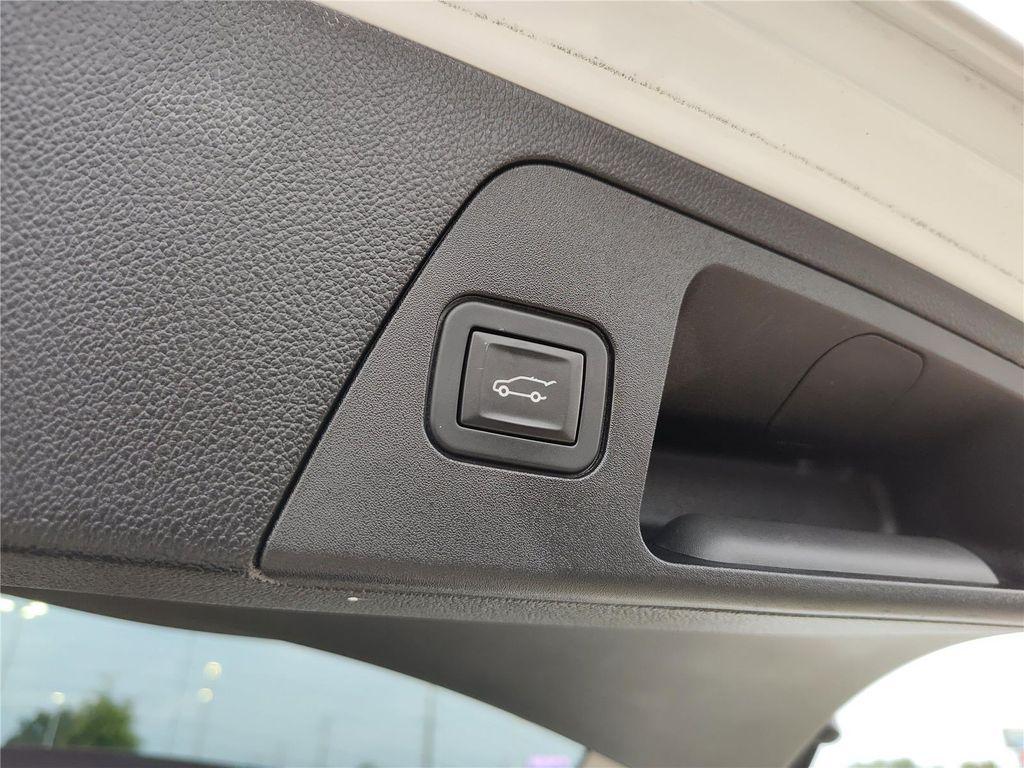 used 2019 Buick Envision car, priced at $19,111
