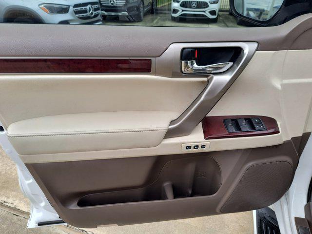 used 2019 Lexus GX 460 car, priced at $37,111