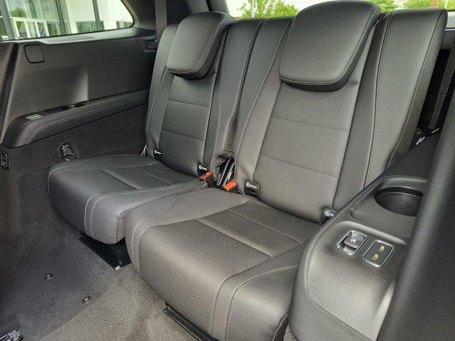 new 2025 Mercedes-Benz GLS 450 car, priced at $90,605