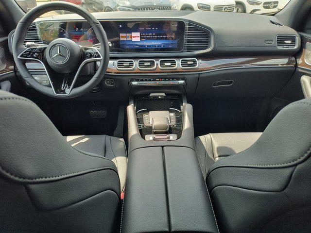 new 2025 Mercedes-Benz GLS 450 car, priced at $90,605