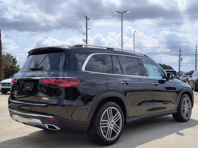 new 2025 Mercedes-Benz GLS 450 car, priced at $90,605