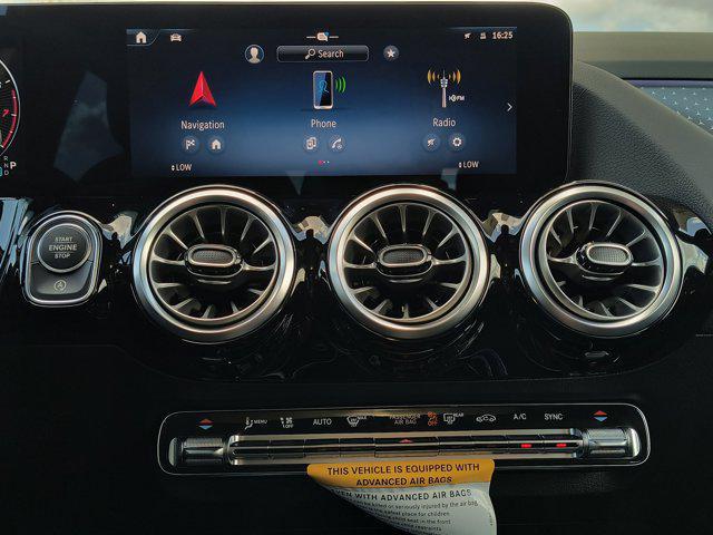 new 2025 Mercedes-Benz GLA 250 car, priced at $51,245