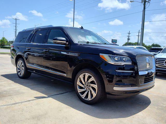 used 2023 Lincoln Navigator car, priced at $58,999