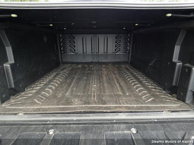 used 2009 Chevrolet Avalanche car, priced at $12,998