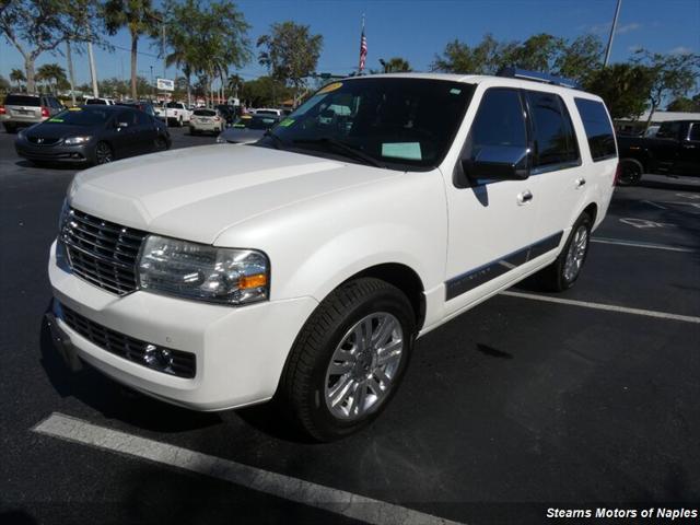 used 2013 Lincoln Navigator car, priced at $15,998