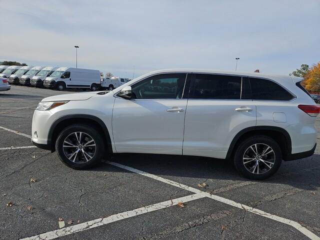 used 2018 Toyota Highlander car, priced at $18,588