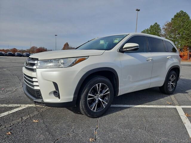 used 2018 Toyota Highlander car, priced at $18,588