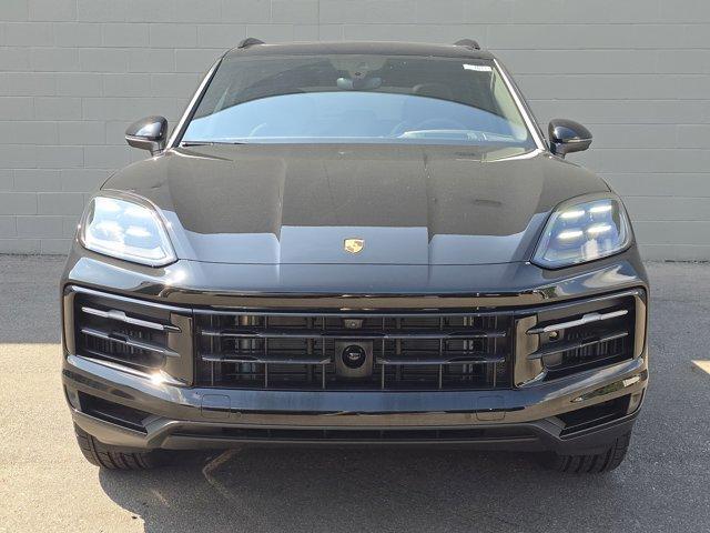 new 2025 Porsche Cayenne car, priced at $105,285