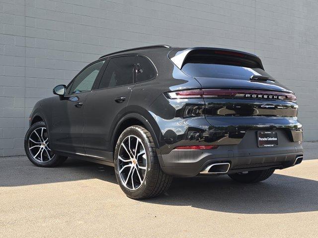 new 2025 Porsche Cayenne car, priced at $105,285