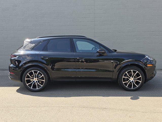 new 2025 Porsche Cayenne car, priced at $105,285