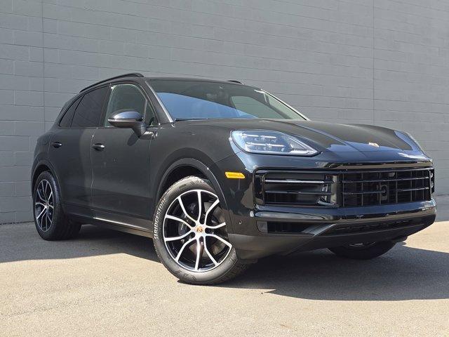 new 2025 Porsche Cayenne car, priced at $105,285