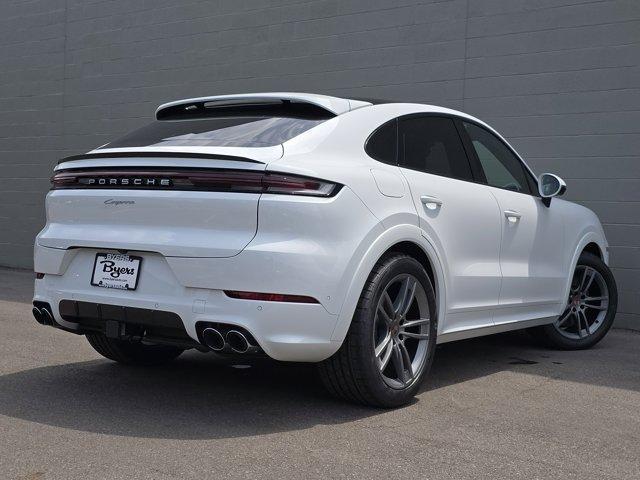 new 2025 Porsche Cayenne car, priced at $111,085
