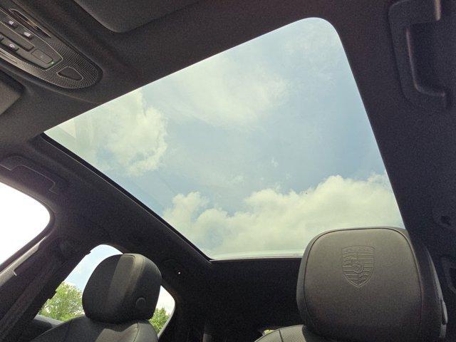 new 2025 Porsche Cayenne car, priced at $111,085