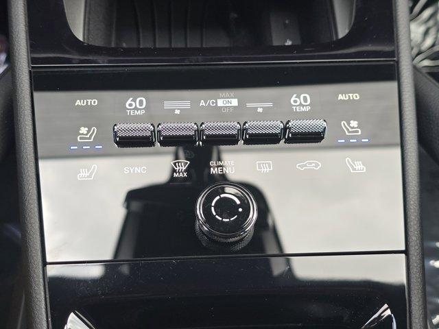 new 2025 Porsche Cayenne car, priced at $120,725