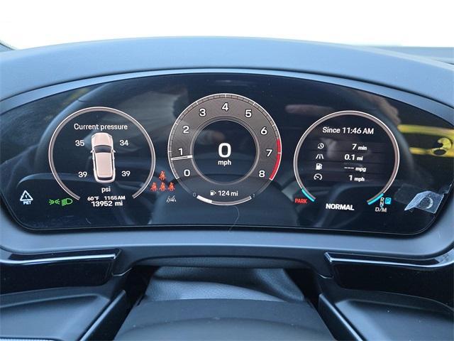 used 2024 Porsche Cayenne car, priced at $79,998