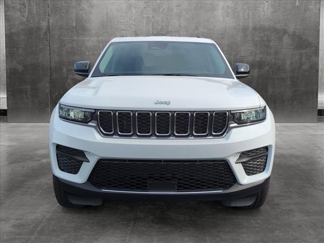 new 2024 Jeep Grand Cherokee car, priced at $40,374