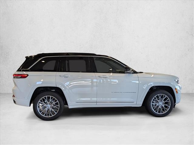 new 2025 Jeep Grand Cherokee car, priced at $56,650
