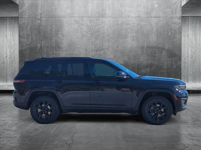 new 2025 Jeep Grand Cherokee car, priced at $40,920